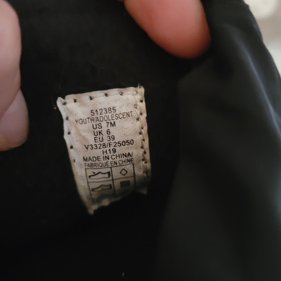 Lands End Kids Snow Boots - Picture 5 of 5